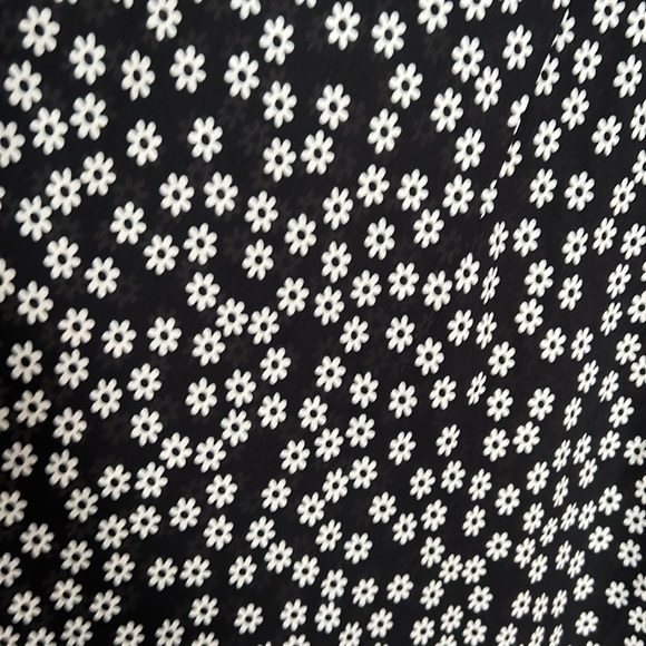 Commense Black and White One Shoulder Dress - Picture 6 of 7